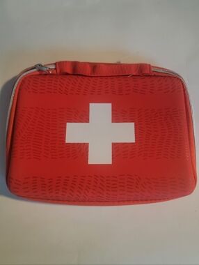 Johnson & Johnson Red First Aid Travel Pouch with White Cross